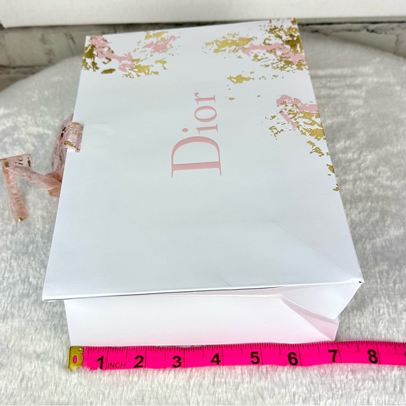 DIOR pink and gold shopping bag with ribbon tie - Picture 3 of 4